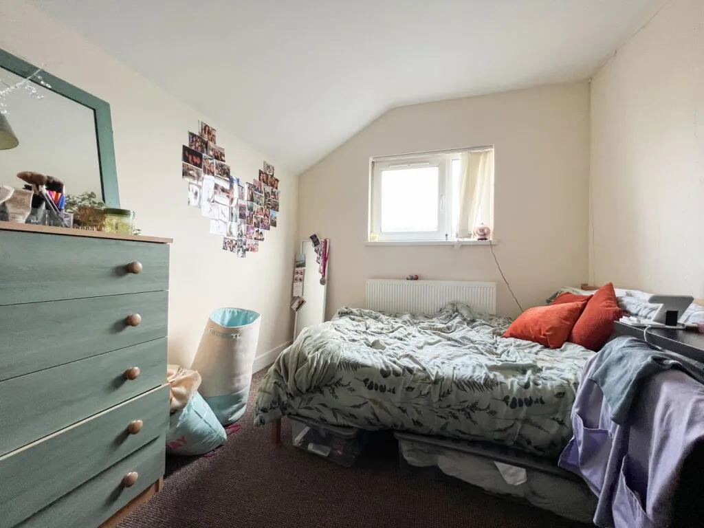 7 bedroom terraced house for rent