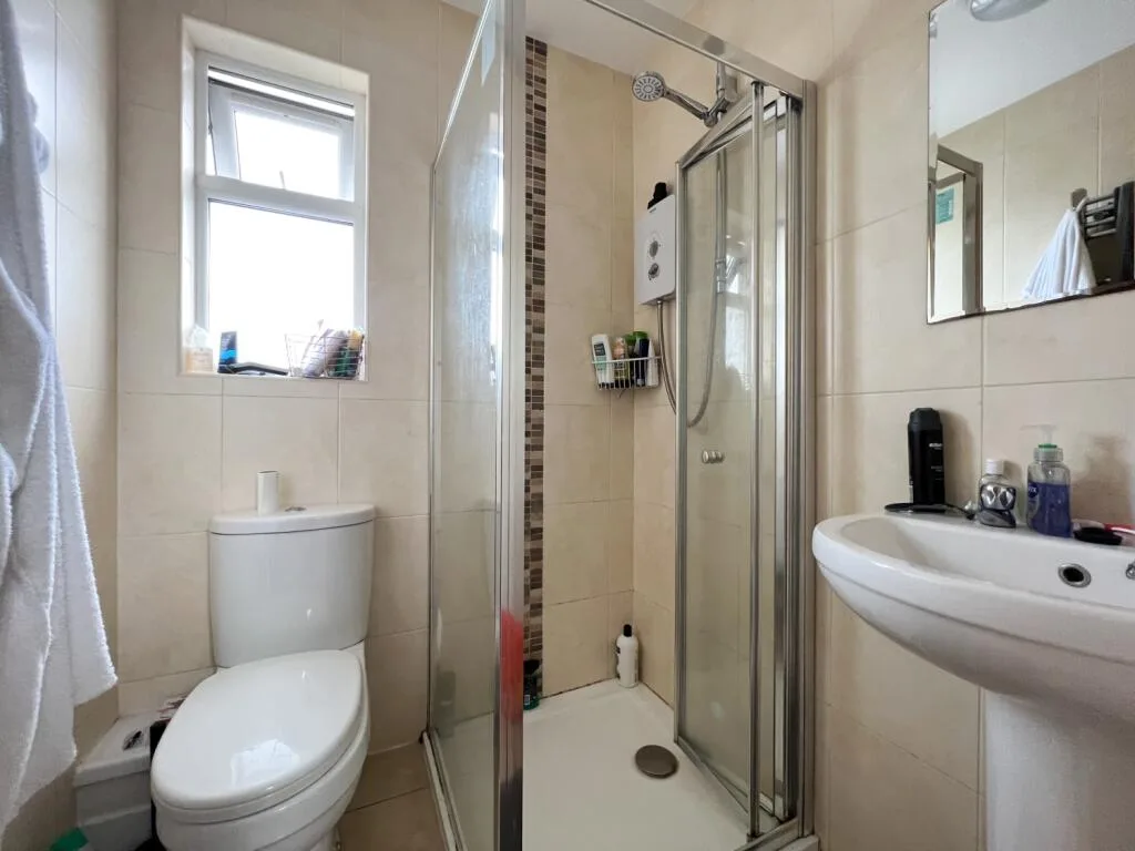 7 bedroom terraced house for rent