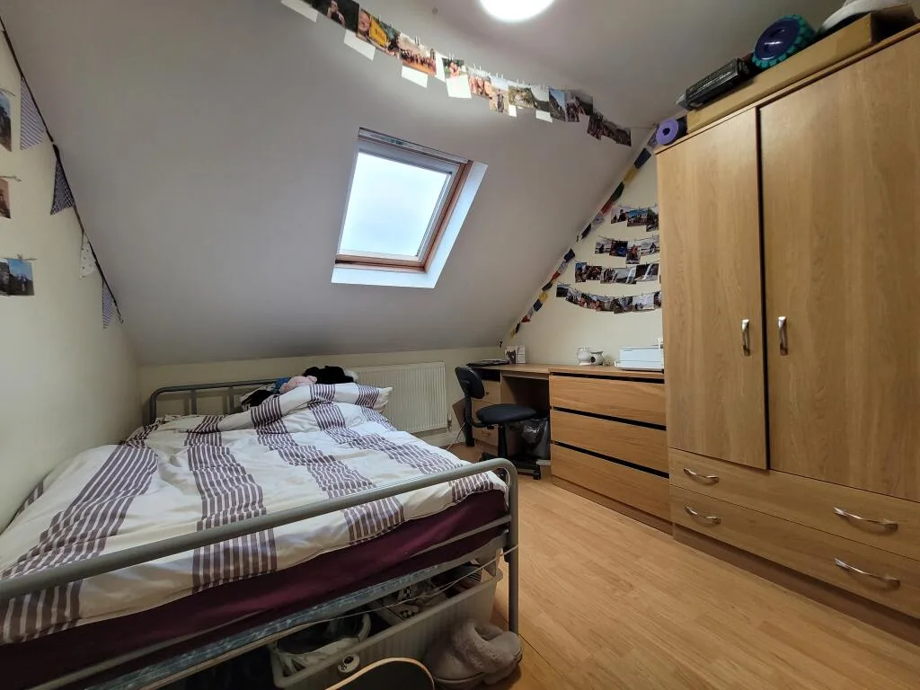 7 bedroom terraced house for rent