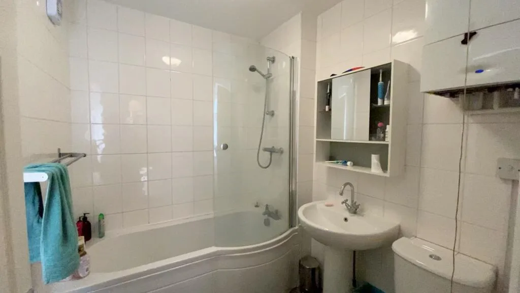 6 bedroom terraced house for rent