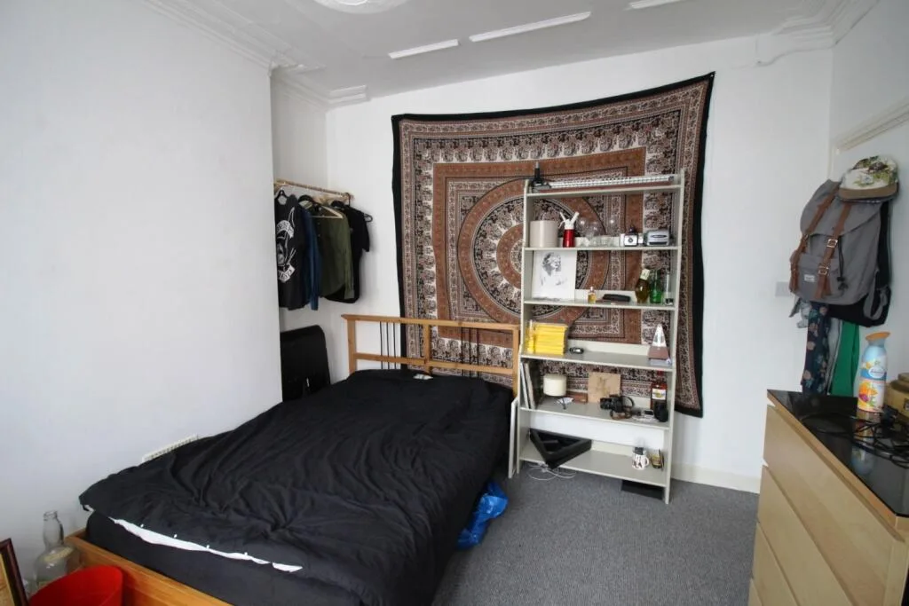 5 bedroom house for rent