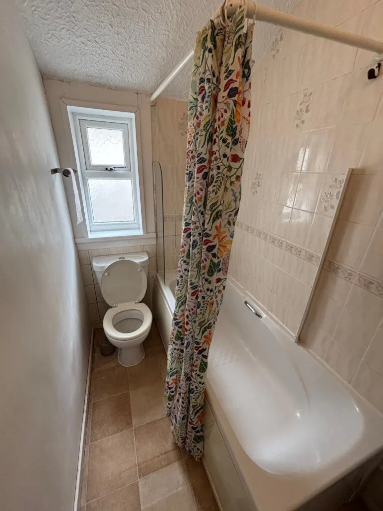 5 bedroom house for rent