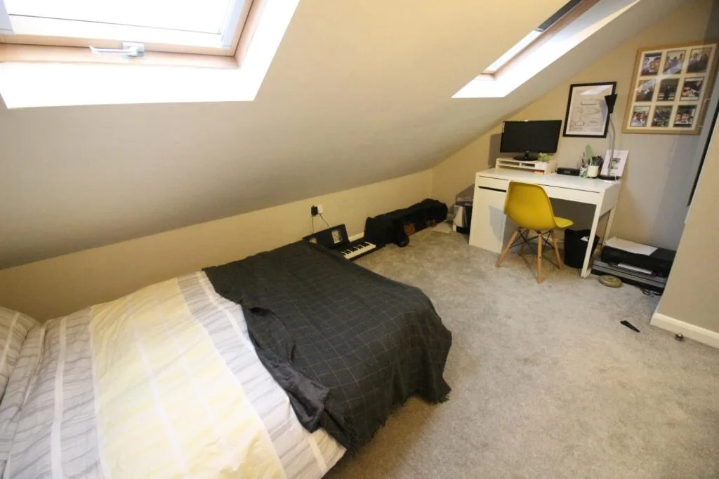 6 bedroom terraced house for rent