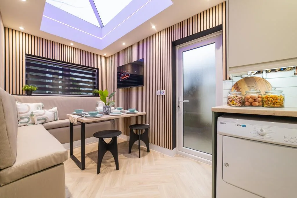 6 bedroom terraced house for rent