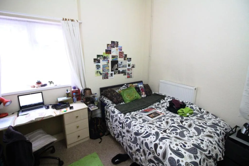 6 bedroom terraced house for rent