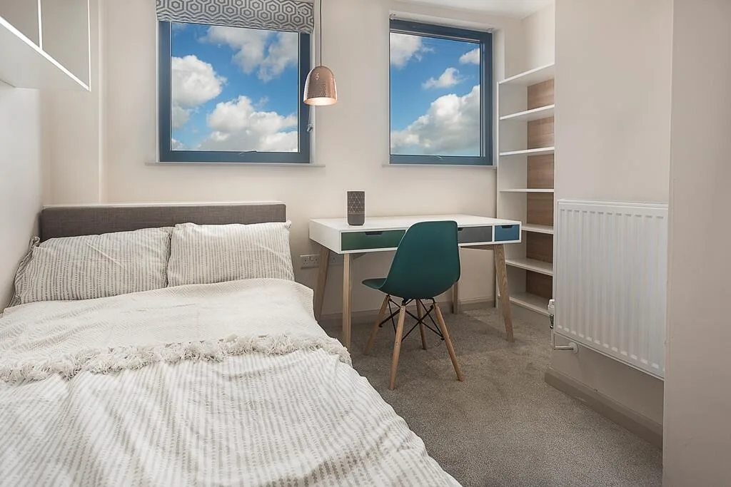 6 bedroom flat for rent