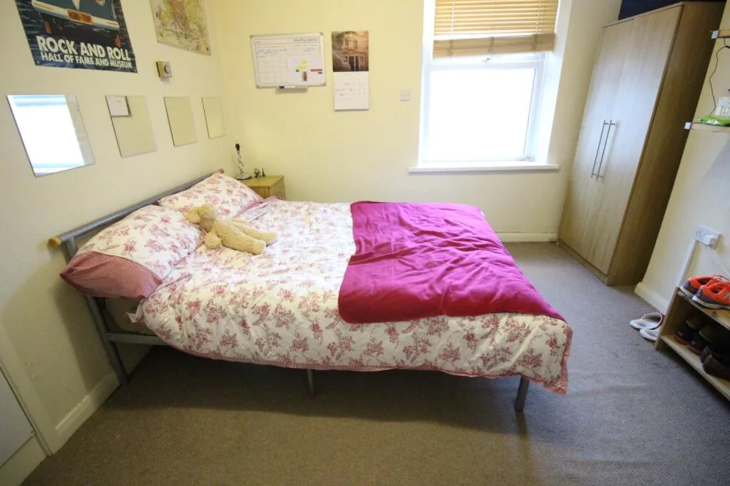 3 bedroom flat for rent