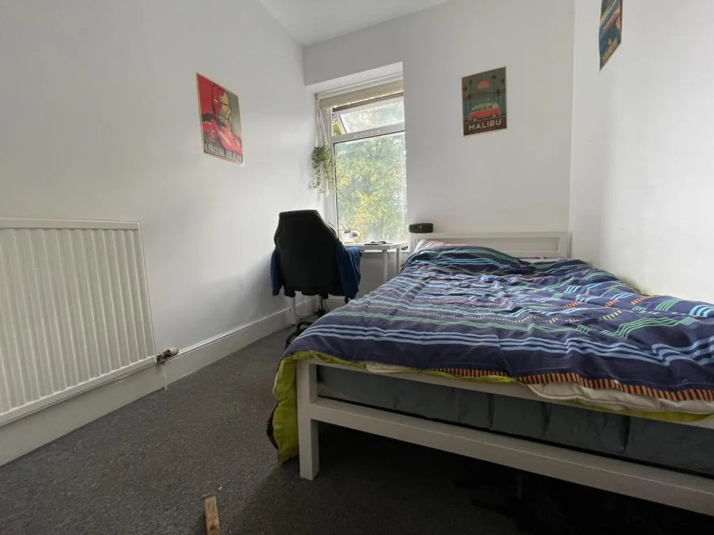 6 bedroom terraced house for rent