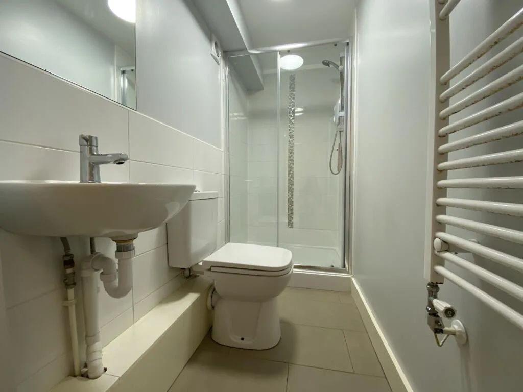 9 bedroom house for rent