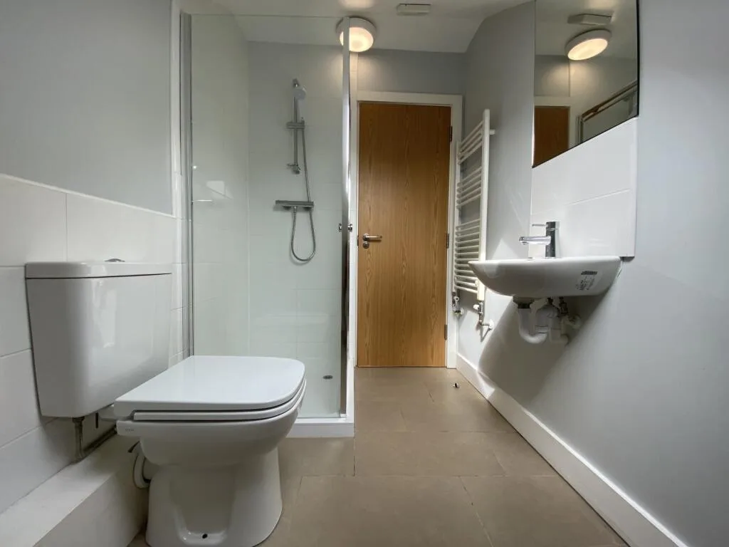 9 bedroom house for rent