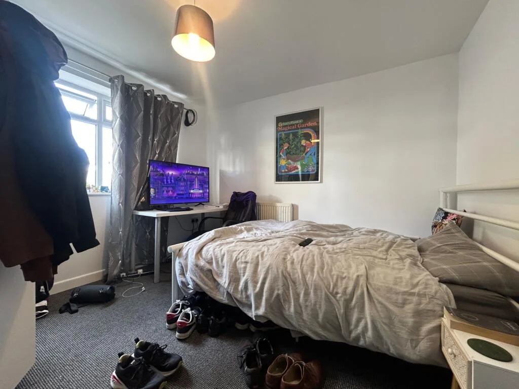 6 bedroom terraced house for rent