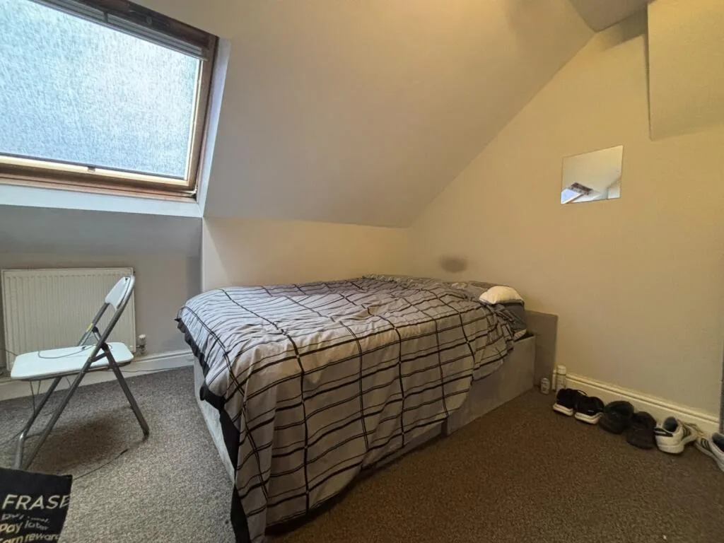 7 bedroom terraced house for rent