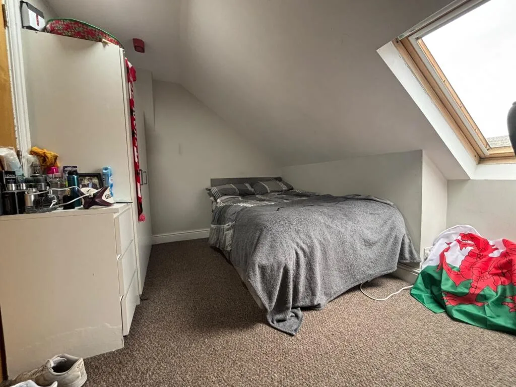 7 bedroom terraced house for rent