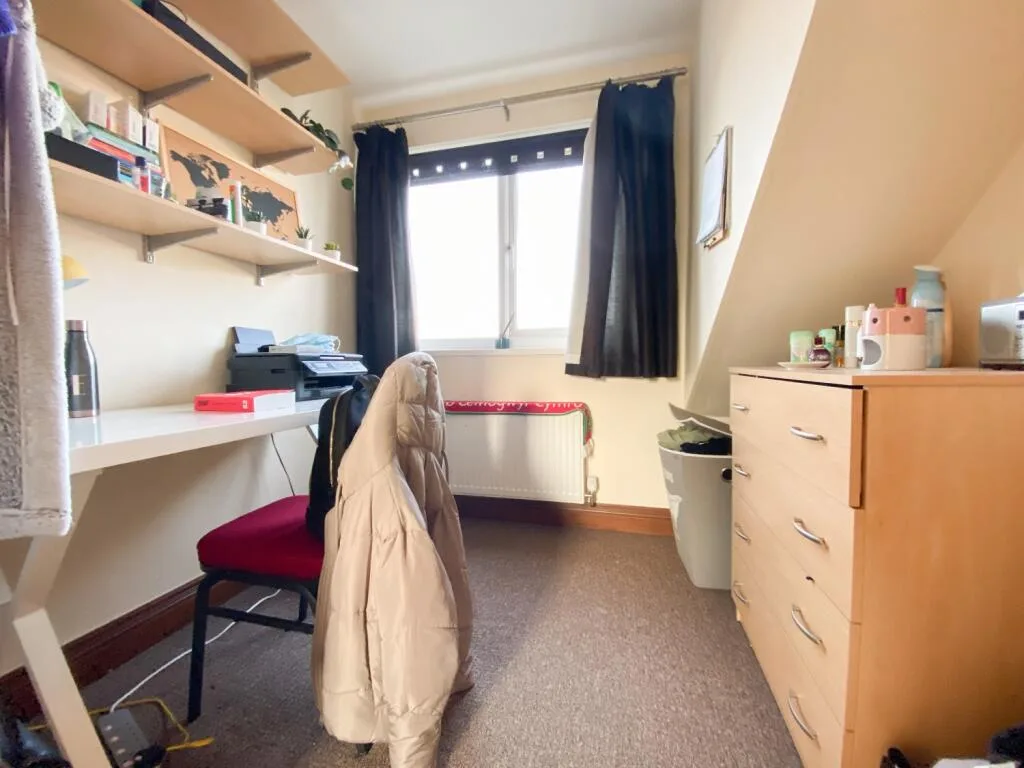 6 bedroom terraced house for rent