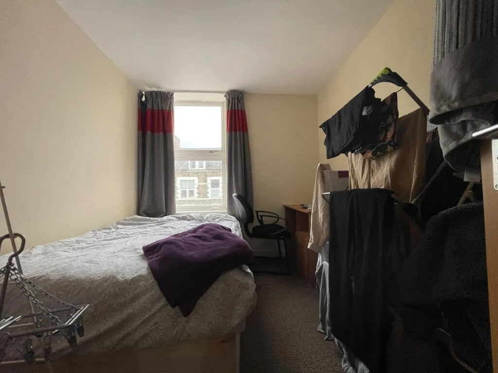 8 bedroom terraced house for rent