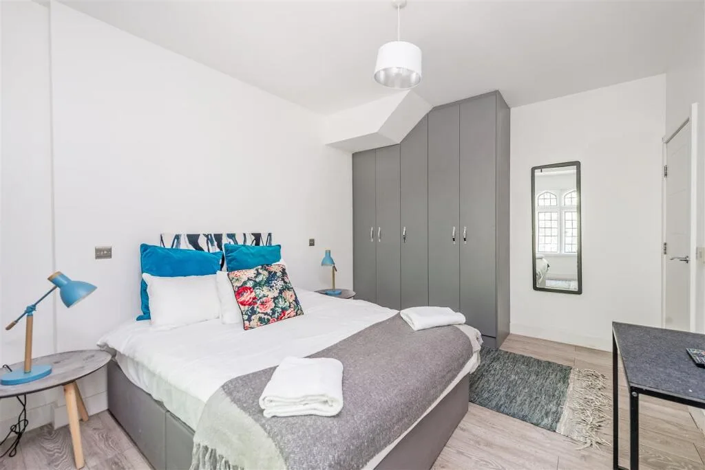 2 bedroom apartment for rent