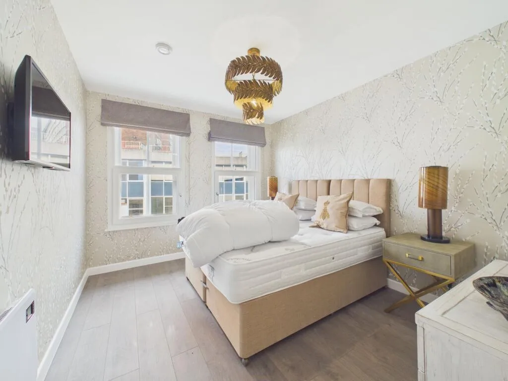 2 bedroom flat for rent