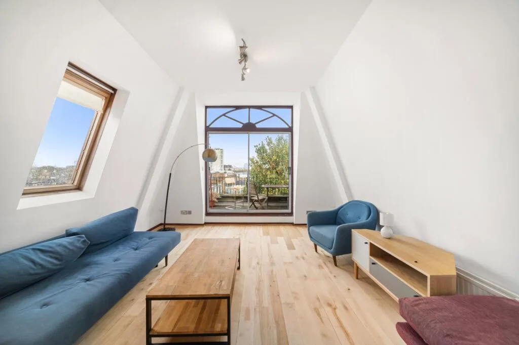 2 bedroom flat for rent