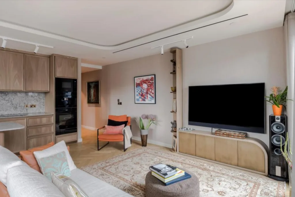 3 bedroom flat for rent
