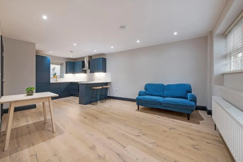 2 bedroom flat for rent