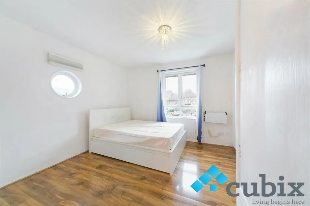 1 bedroom semi-detached house for rent