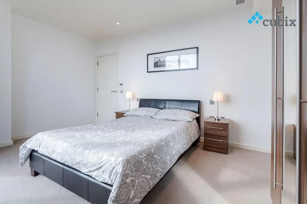 2 bedroom penthouse for rent