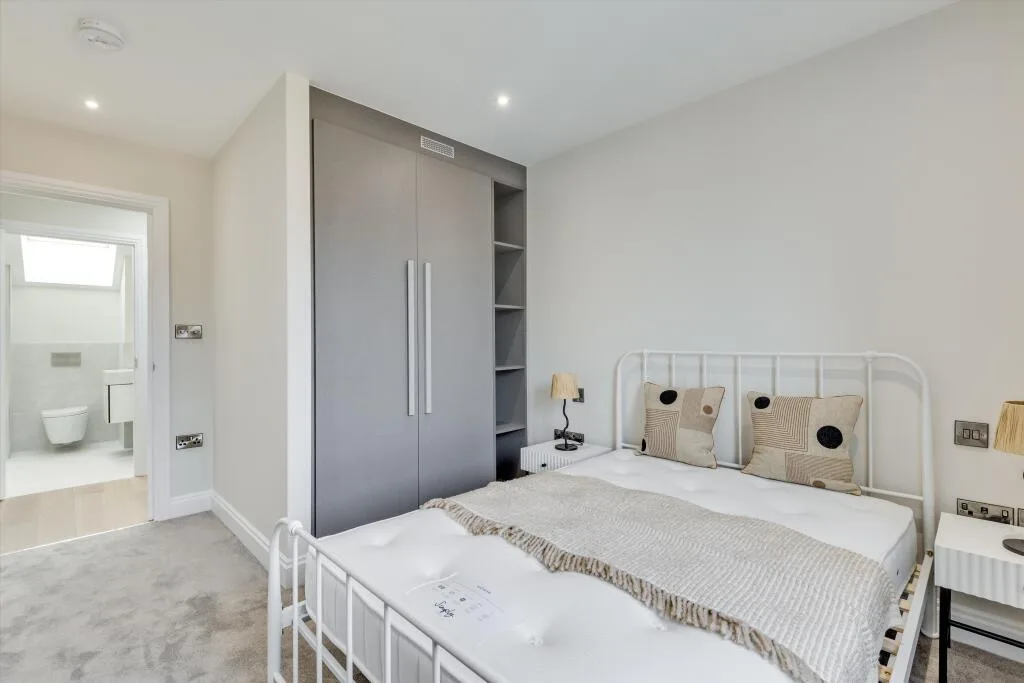 2 bedroom flat for rent