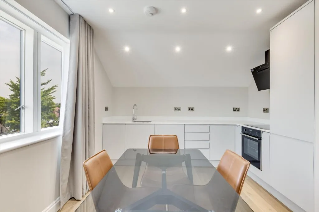 2 bedroom flat for rent