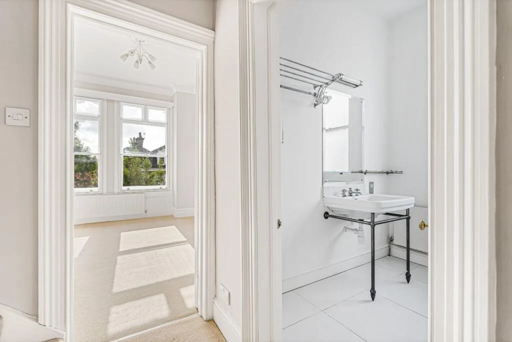 3 bedroom flat for rent