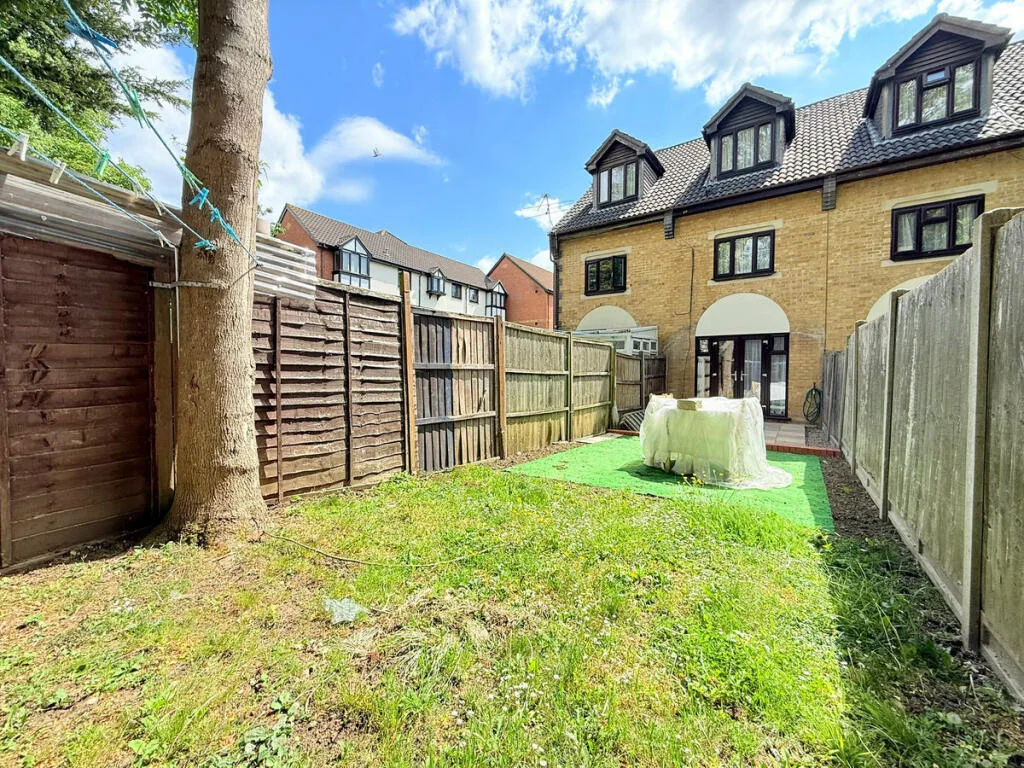 3 bedroom terraced house for rent