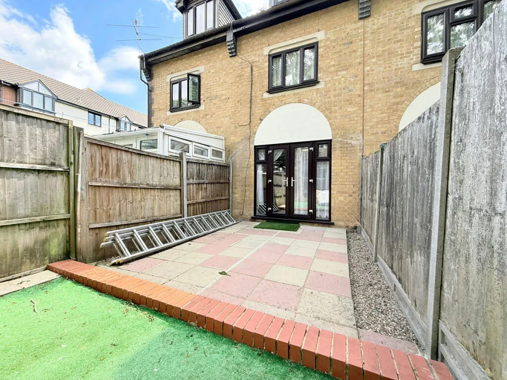3 bedroom terraced house for rent