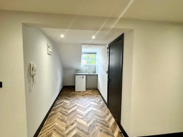 Studio flat for rent