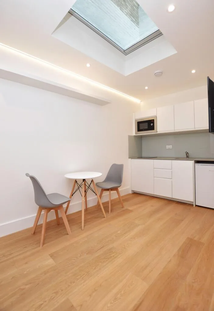 Studio flat for rent