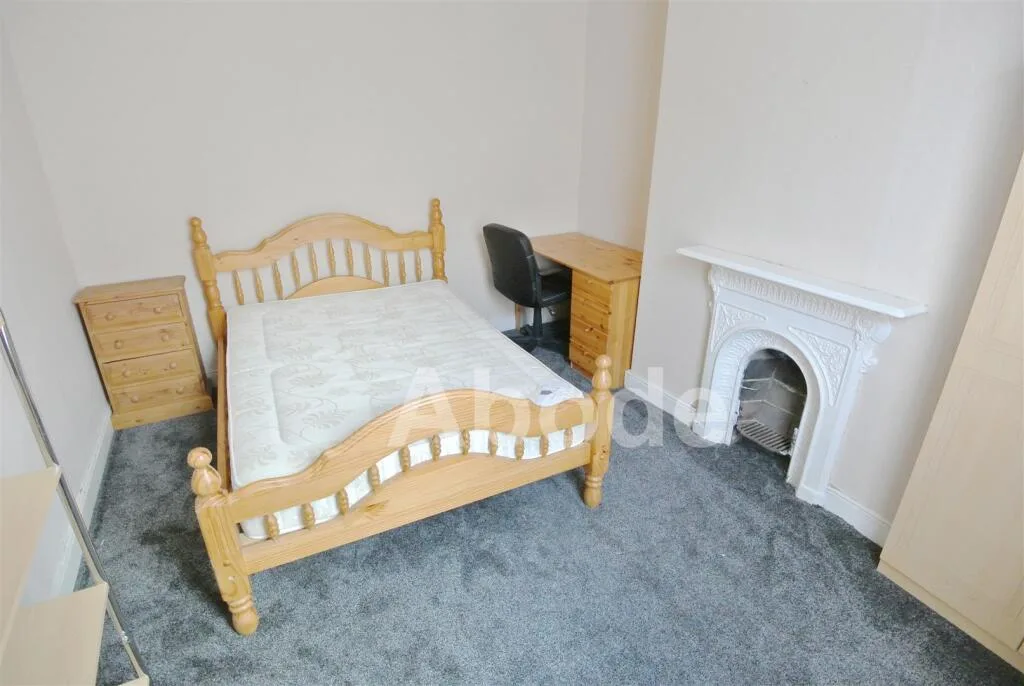 5 bedroom house for rent