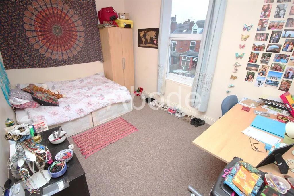 5 bedroom house for rent