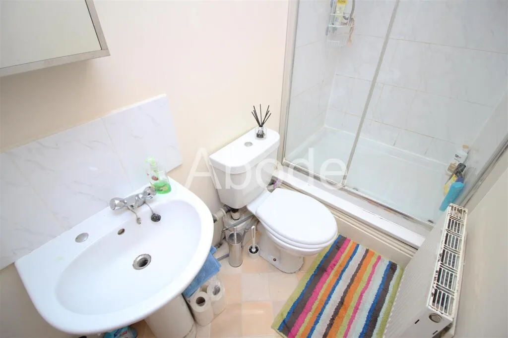 5 bedroom house for rent