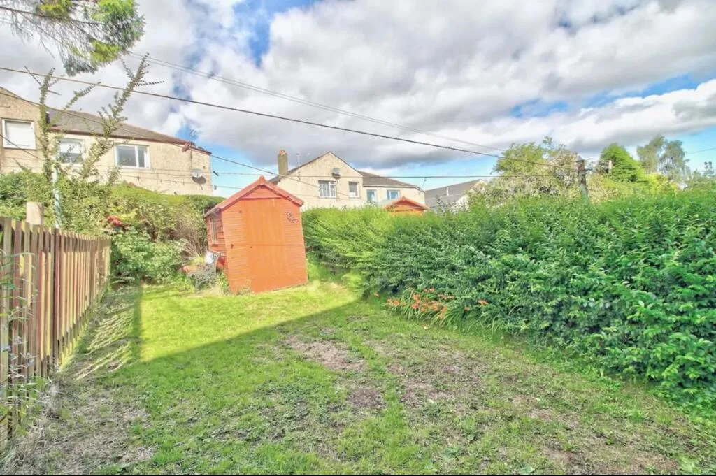3 bedroom ground floor flat for rent