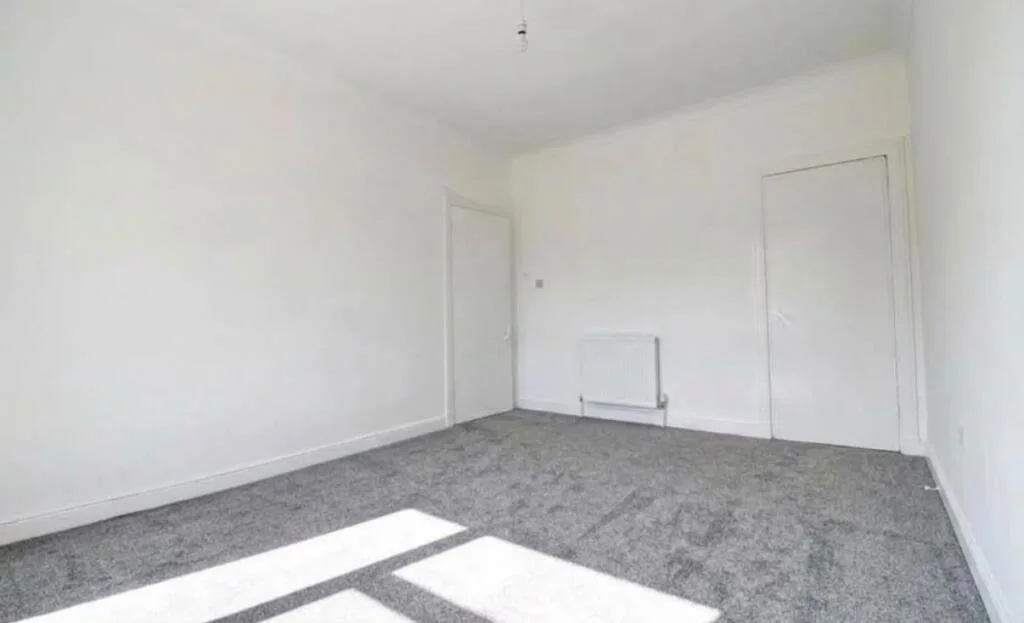 3 bedroom ground floor flat for rent