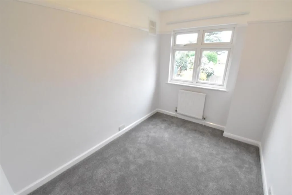 3 bedroom semi-detached house for rent