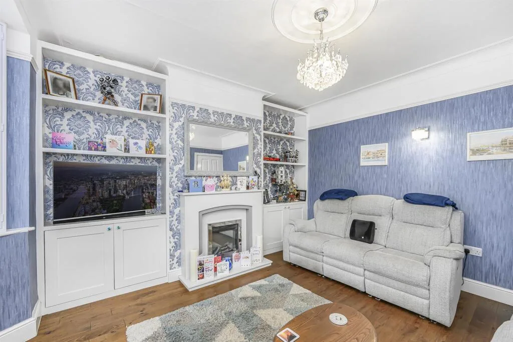 4 bedroom terraced house for rent