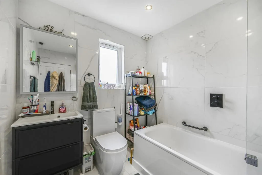 4 bedroom terraced house for rent