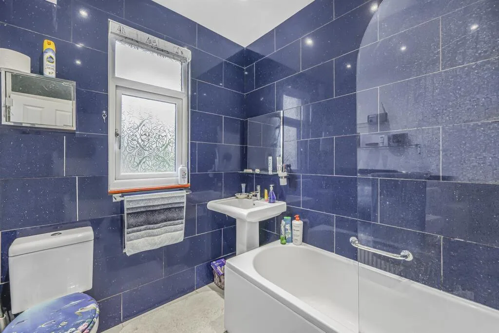 4 bedroom terraced house for rent