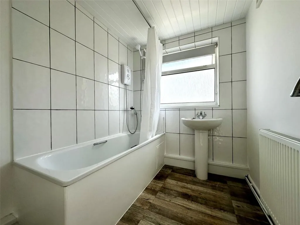 4 bedroom house for rent