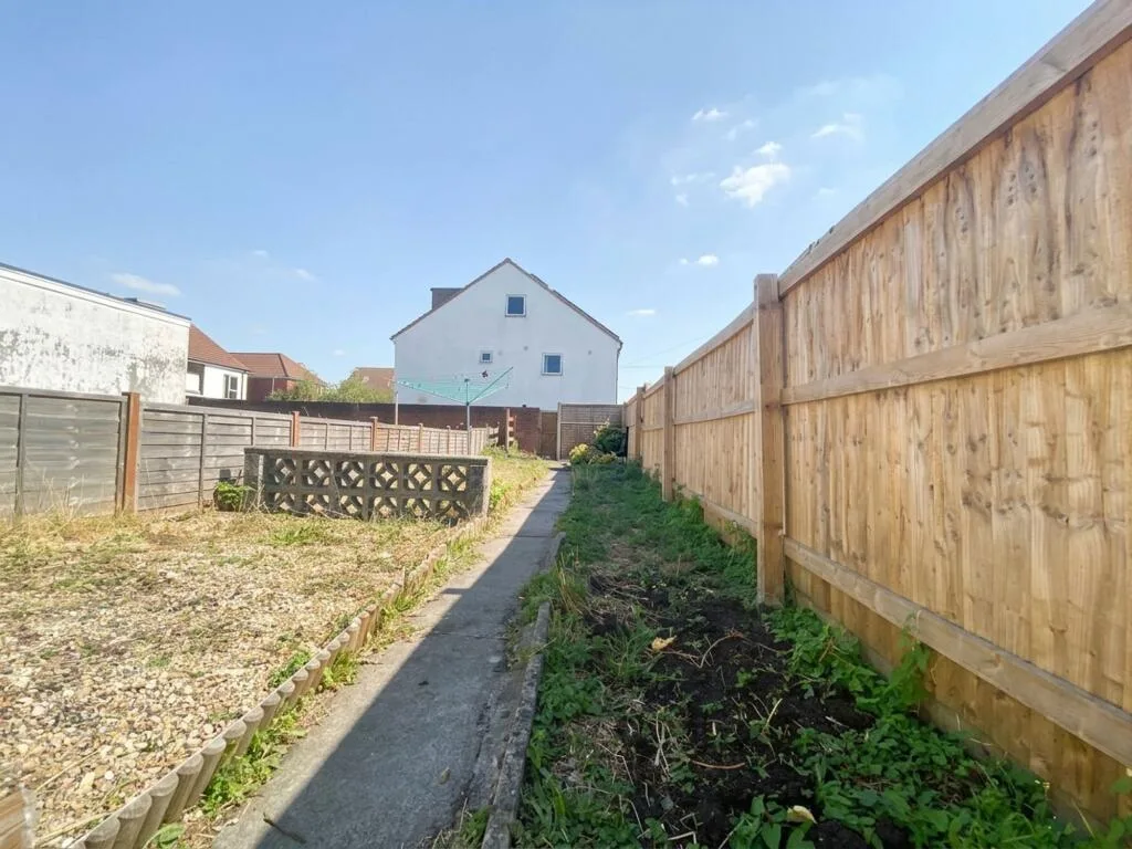 4 bedroom house for rent