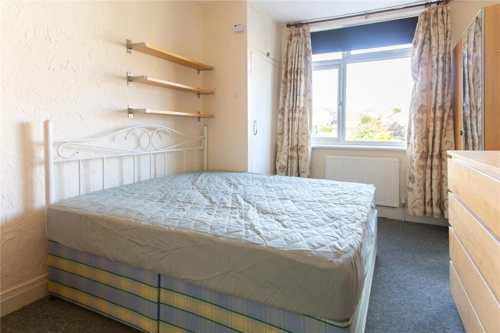 5 bedroom terraced house for rent