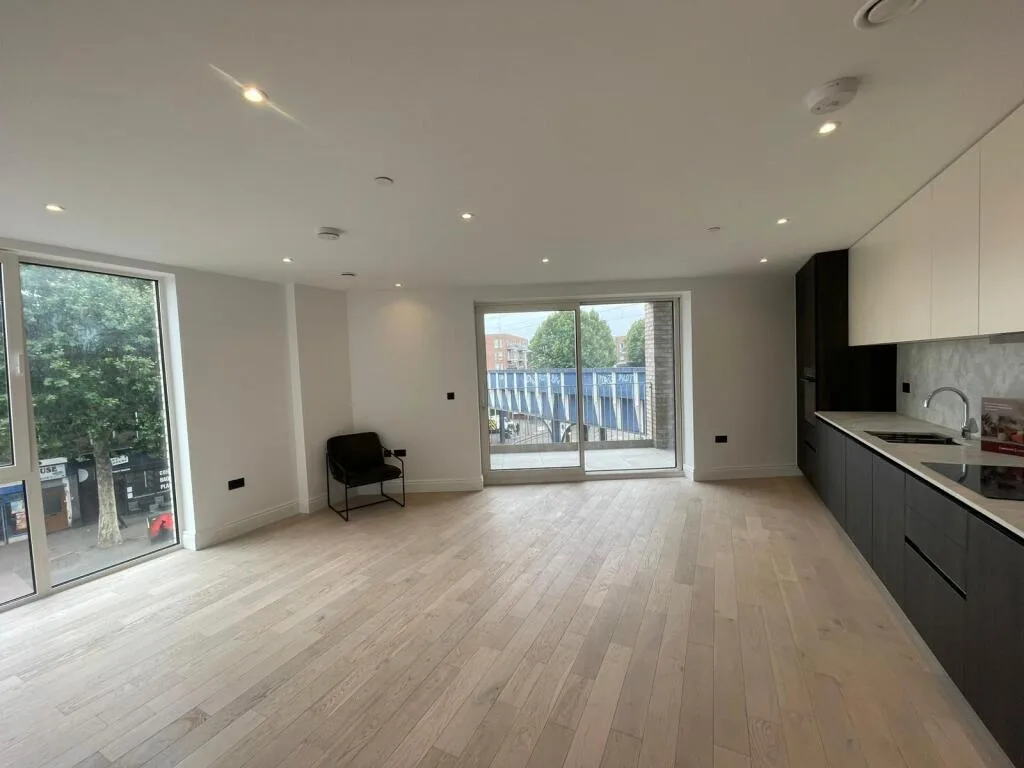 3 bedroom flat for rent
