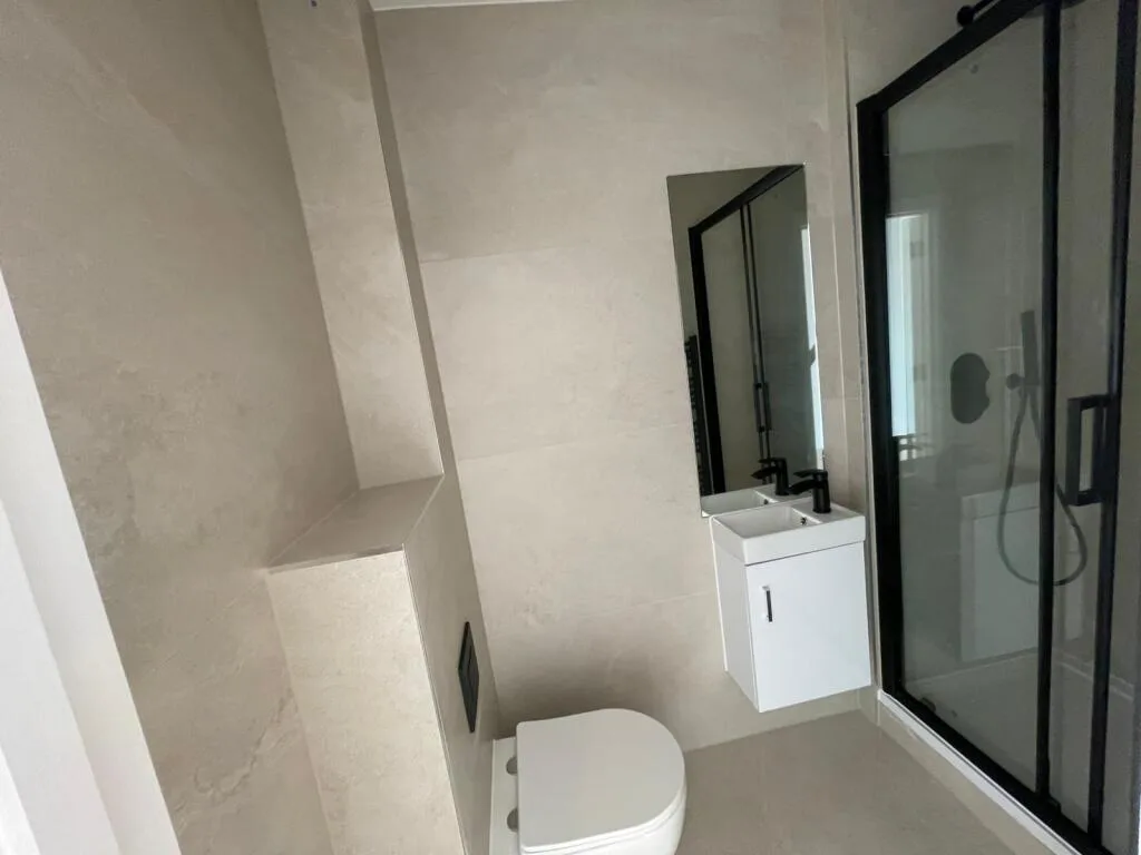 3 bedroom flat for rent