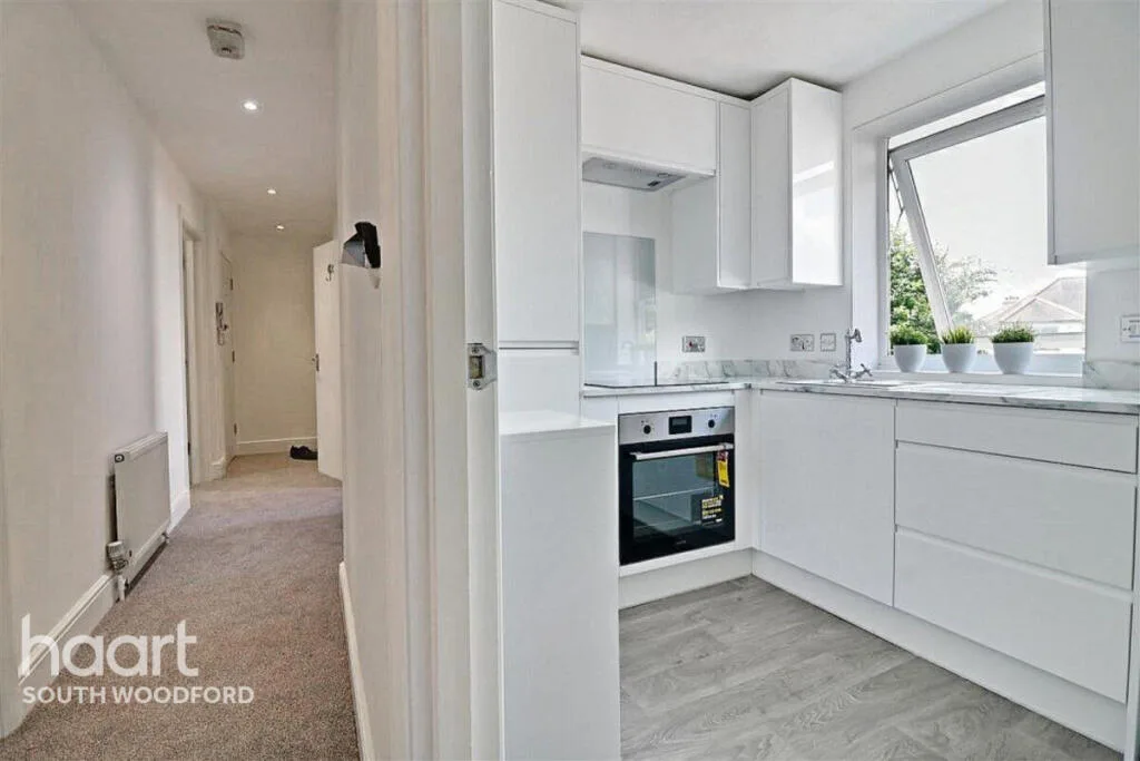 2 bedroom block of apartments for rent