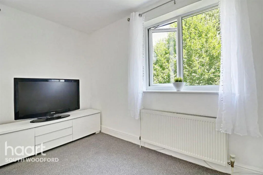 2 bedroom block of apartments for rent