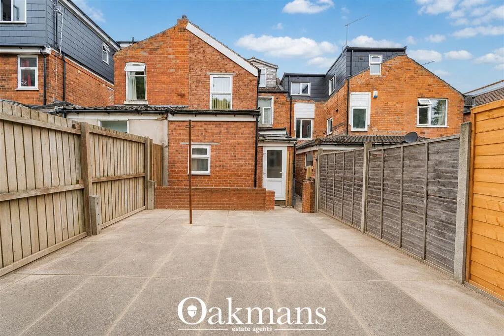 5 bedroom house for rent